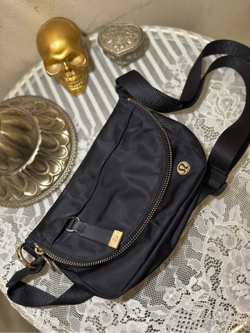 Lululemon All night festival bag black